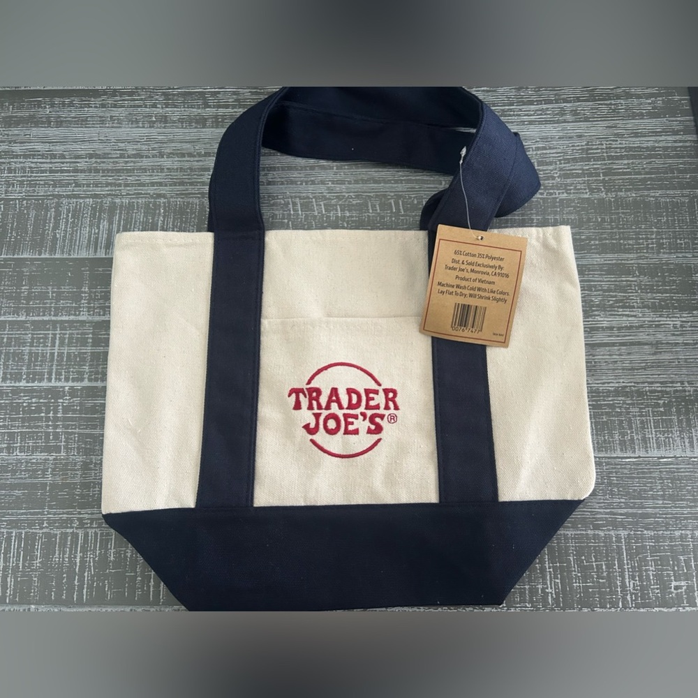 Viral Trader Joe’s mini canvas tote bag
